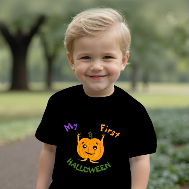 Funny pumpkin baby T-Shirt (Creator Uploaded)