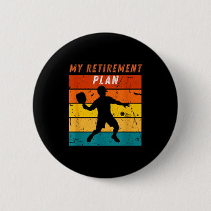 Funny retirement plan pickleball retro vintage 6 cm round badge