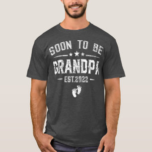 Funny Retro Soon To Be Grandpa Est 2022 New T-Shirt