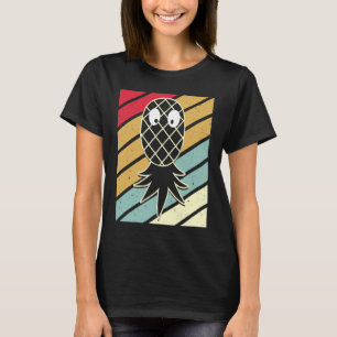 Funny Retro Swinger Upside Down Pineapple Men Wome T-Shirt