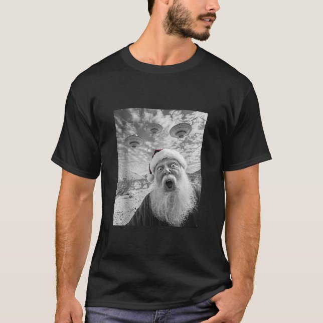 Funny Santa Claus Selfie with UFOs Weird Christmas T-Shirt (Front)