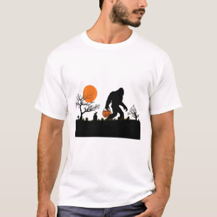 Funny Sasquatch Bigfoot Halloween Costume T-shirt