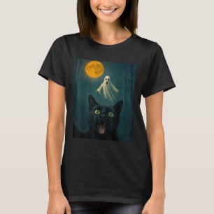 Funny Scared Cat Selfie With Ghost Halloween Day W T-Shirt