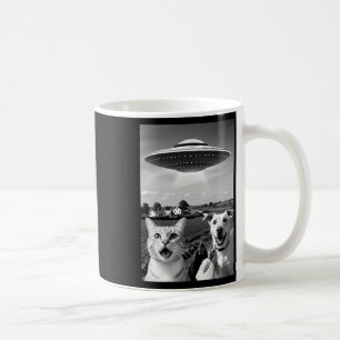 Funny Selfie Trio Animals Cat, Chicken, Dog - Ufo Coffee Mug