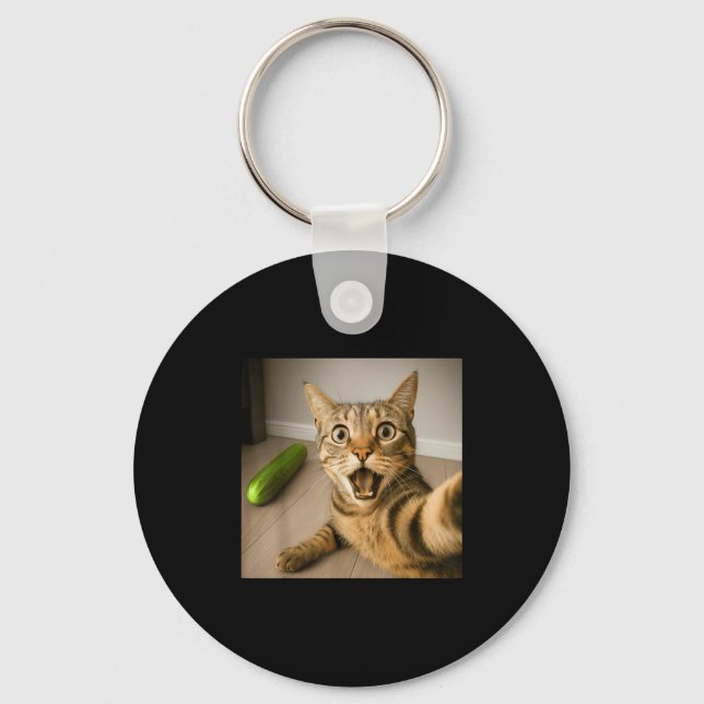 Funny Shocked Cat Selfie With Cucumber Meme Design Key Ring (Front)
