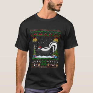 Funny Skunks Xmas Gift Santa Hat Ugly Skunk Christ T-Shirt