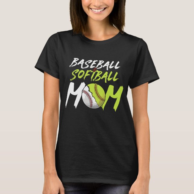 Funny Softball Baseball Mum T-Shirt (Front)