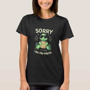 Funny Sorry I’m Late Turtle with Retro Aesthetic T-Shirt