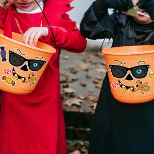 Funny Spooky Pumpkin iconic winkS with Treats