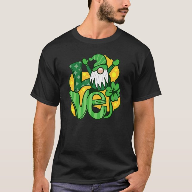 Funny St Patrick S Day 2022 Gnome Love T-Shirt (Front)