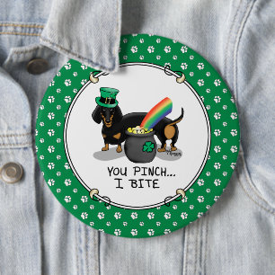 Funny St. Patrick's Day Dachshund (black & tan) 6 Cm Round Badge
