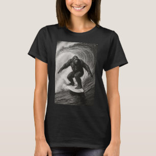 Funny Surfing Bigfoot Sea Selfie On Surfboard Beac T-Shirt