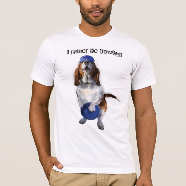 Funny T-shirt with a bowling hound dog holding (Front)