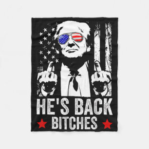 Funny Trump 2024 He's Back Es Trump 2025  Fleece Blanket