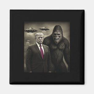 Funny Trump Bigfoot Ufo Alien Encounter Conspiracy Magnet