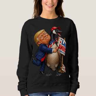 Funny Trump Hugging Goose Lake America Political  Sweatshirt