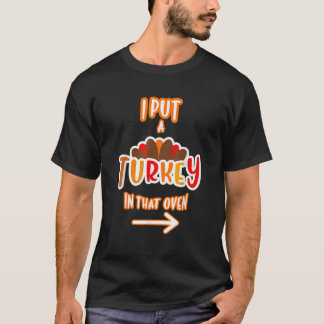 Funny Turkey dad Thanksgiving pregnancy announceme T-Shirt
