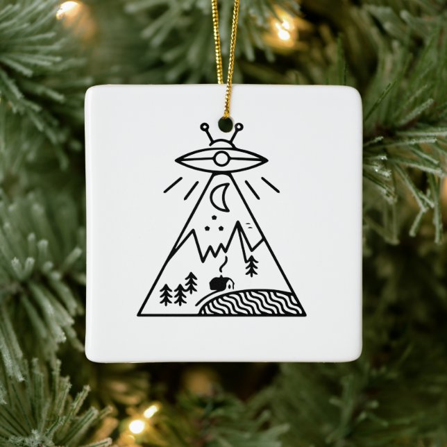 Funny Ufo ,Area 51, Alien Abduction  Ceramic Ornament (Tree)