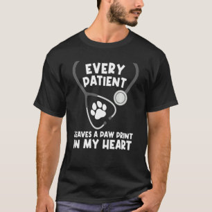 Funny Veterinary Assistant Men Women Paw Vet Techn T-Shirt