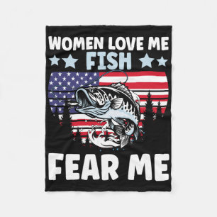 Funny Women Love Me Fish Fear Me Men Vintage Byss Fleece Blanket