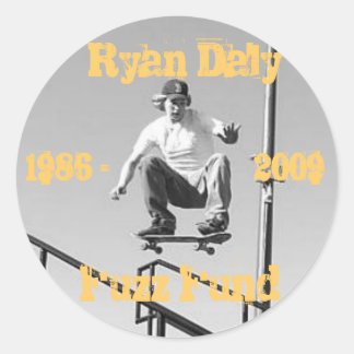 fuzz fund classic round sticker