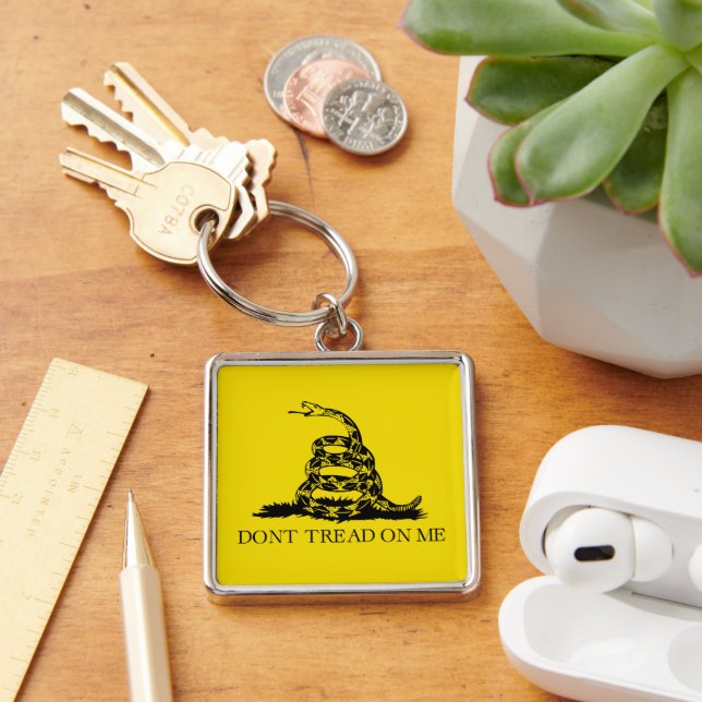 Gadsden Rattlesnake Flag: Revolutionary War 1776 Key Ring (Desk)