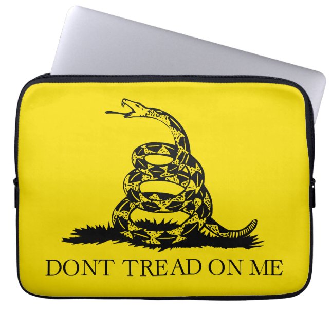 Gadsden Rattlesnake Flag: Revolutionary War 1776 Laptop Sleeve (Front)
