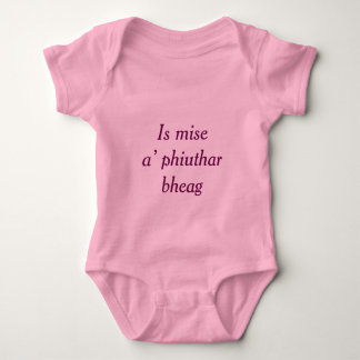 Gaelic Family: I am the Little Sister one piece Baby Bodysuit
