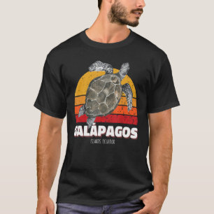 Galapagos Islands Sea Turtle Ecuador Scuba Diving T-Shirt