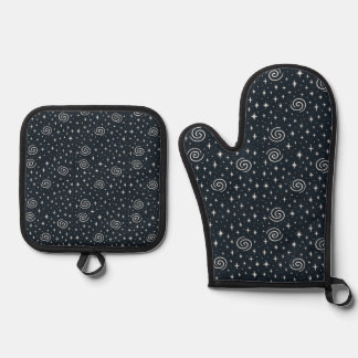 Galaxy pattern oven mitt & pot holder set
