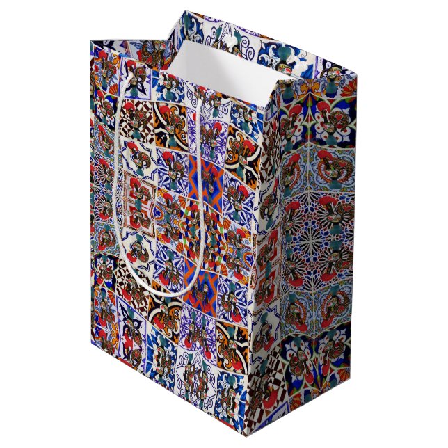 Galo de Barcelos, Portugal Medium Gift Bag (Back Angled)