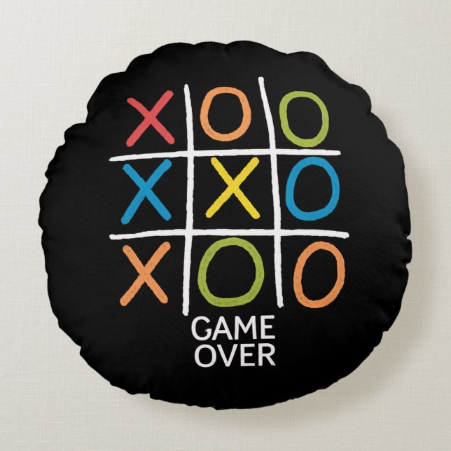 Game Over Tic-Tac-Toe Round Cushion (Front)