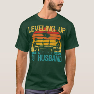 Gamer Engagement Future Mr & Mrs Levelling Up To H T-Shirt
