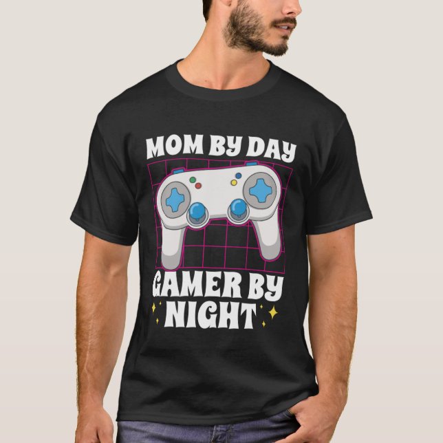 Gamer Mom Motherhood Joystick Controller Video Gam T-Shirt (Front)