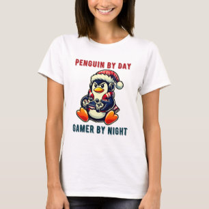 Gaming Penguin Christmas Funny Penguin Gamer Pew T-Shirt