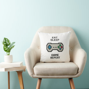 Gaming Throw Pillow – Pixel Art Gamer Room Decor