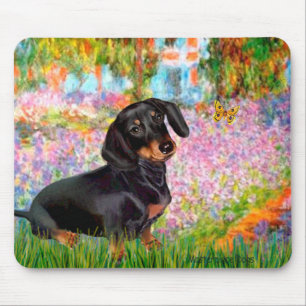 Garden - Dacshund (BT16) Mouse Pad