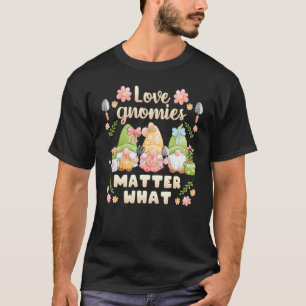 garden gnomes with flowers small garden designers T-Shirt