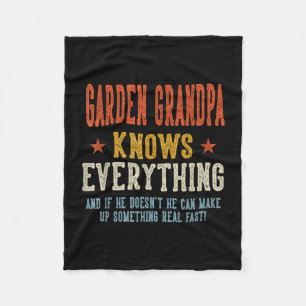 Garden grandpa knows everything father's day retro fleece blanket