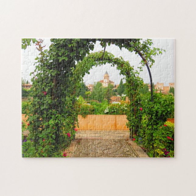 Garden in the Alhambra, Granada, Spain - Puzzle (Horizontal)