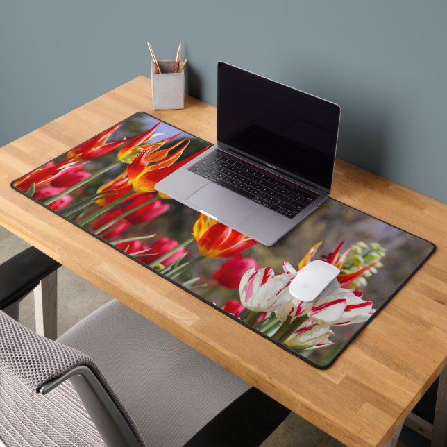 Garden of Floral Flames Desk Mat (Office 2)