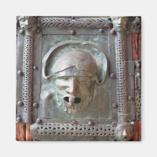 Gargoyle panel from the left door of the portal, 1 magnet