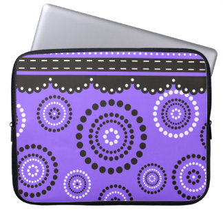 Garland ARTdeco black white + your backgr. colour Laptop Sleeve