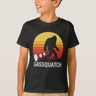 GASSQUATCH Bigfoot Retro fart Design T-Shirt