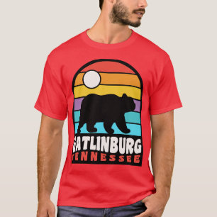 Gatlinburg Tennessee Bear Badge Retro Sunset T-Shirt