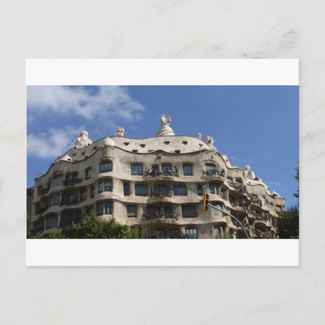 gaudi 2 postcard (Front)