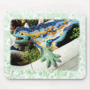 Gaudi Lizard - green floral mousepad