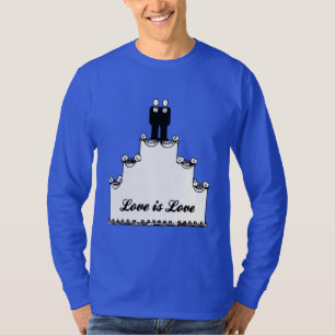 GAY WEDDING CAKE LOVE -.png T-Shirt