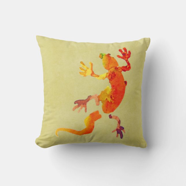 Gecko lizard wildlife eco reptile cushion (Front)