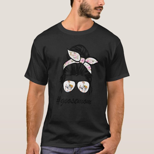 Geese Mum Goose Mum T-Shirt (Front)